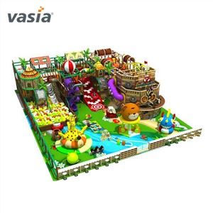 Parque infantil interior de aventura y recreación para niños